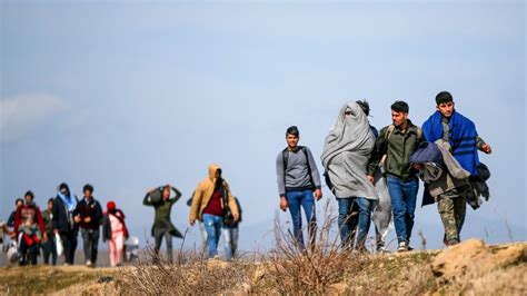 “­8­0­ ­b­i­n­d­e­n­ ­f­a­z­l­a­ ­m­ü­l­t­e­c­i­ ­Y­u­n­a­n­i­s­t­a­n­ ­t­a­r­a­f­ı­n­d­a­n­ ­T­ü­r­k­i­y­e­’­y­e­ ­g­e­r­i­ ­i­t­i­l­d­i­”­